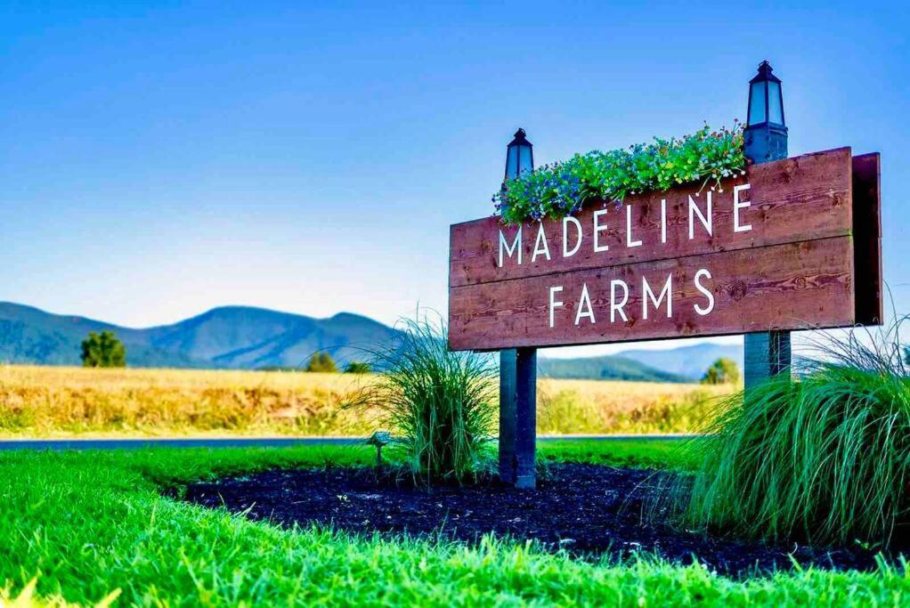 Madeline Farms Villa Luray Exterior photo